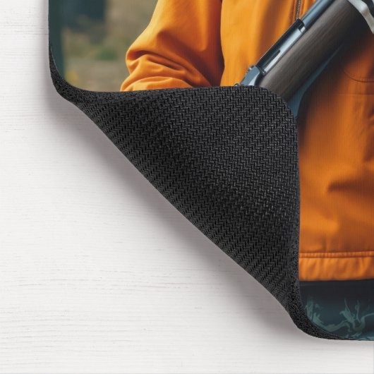 Skeletton Hirschjäger, der ein Gewehr trägt Mousepad (Ecke)