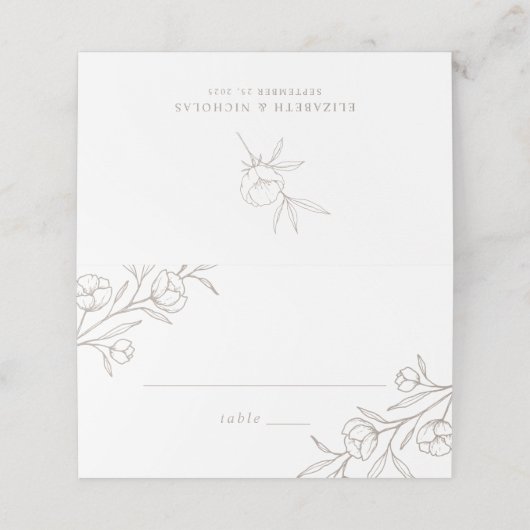 Sketched Floral Taupe Wedding Platzkarte (Außenseite Aufgefaltet)