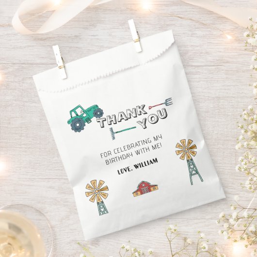 Sketchy Rustic Tractor Farm Windmill Boy Birthday Geschenktütchen (Ausgeschnitten)