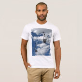 Ski-Aufzug und Himmel T-Shirt (Vorne ganz)