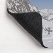 Ski fahren auf einem Gletscher Mousepad (Ecke)