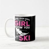 Ski Girl Move Over Boys Ließ diese Girl Show Kaffeetasse (Links)