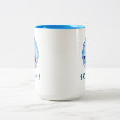 Skiathos, Griechenland, griechisches Schiffsdesign Zweifarbige Tasse (Mittel)