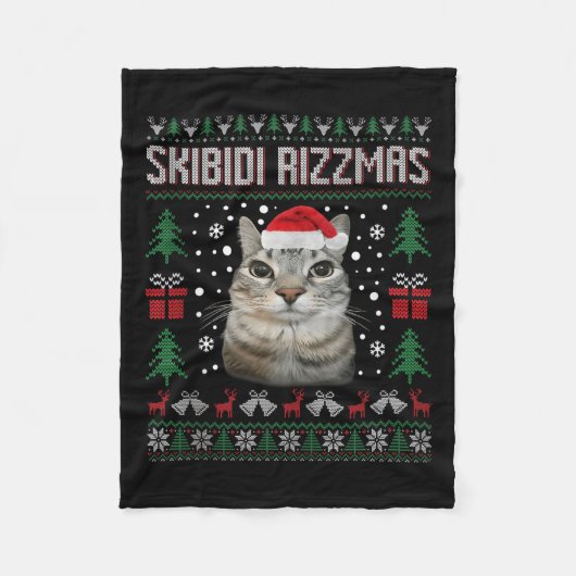 Skibidi Rizzmas Funny Silly Staring Cat Ugly Sweat Fleecedecke (Vorderseite)