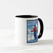 Skier Admiring - Timberline Lodge, Oregon Tasse (VorderseiteRechts)
