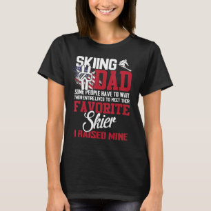 Skifahren Vater einige Leute müssen warten, ihre g T-Shirt