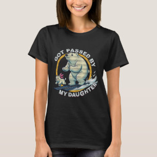 Skifahrendes Eisbär-Design wurde von meiner Tochte T-Shirt
