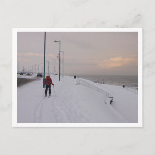 Skifahrer am Strand Postkarte
