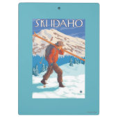 Skifahrer-tragende Schnee-Skis - Idaho Klemmbrett (Rückseite)