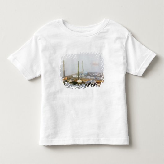 Skiffs und Morgennebel im Südwesthafen, Kleinkind T-shirt (Vorderseite)