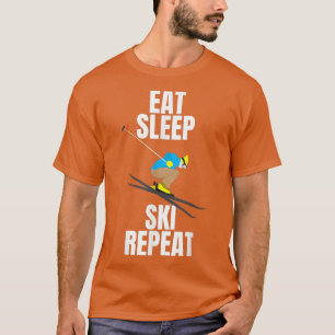 Skigebirge Schneeessen Schlafgeschenk T-Shirt