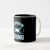 Skiing-Geschenk | Ich würde lieber Skifahren Zweifarbige Tasse (VorderseiteRechts)