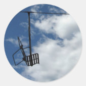 Skilift und Himmel Runder Aufkleber (Vorderseite)