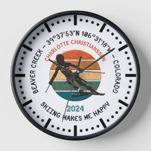 Skiraum, Colorado - Weibliche Skifahrerin auf Weiß Uhr