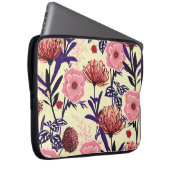Skizzierte Blume in hellen Farben nahtlos p Laptopschutzhülle (Vorne Rechts)