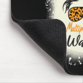 Sklerosis Awareness Frau Warrior Messy Bun Leopard Mousepad (Ecke)