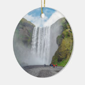 Skogafoss Wasserfall - Skogardorf, Island Keramik Ornament (Links)
