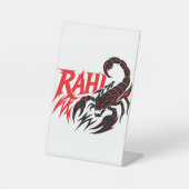 Skorpion Grafik Design auf einem weißen Display-St Sockelschild (Vorderseite)