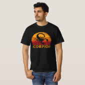 Skorpion Vintag Retro Sunset Silhouette T-Shirt (Vorne ganz)