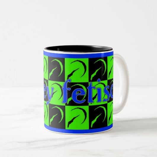 skozey fetisch Schachbrett-Tasse Zweifarbige Tasse (VorderseiteRechts)