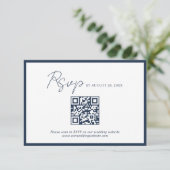 Skript Navy Blau Rahmen QR-Code Hochzeit RSVP Begleitkarte (Stehend Vorderseite)