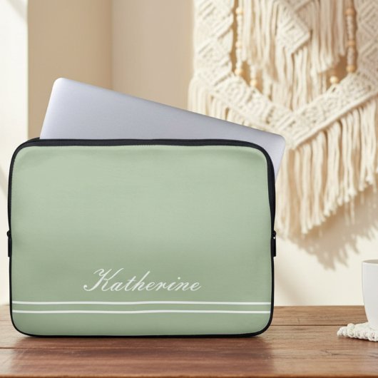 Skriptname Minimalistischer grüner Eukalyptus Laptopschutzhülle