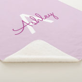 Skriptname & Monogramm | Magenta & Helllila Sherpadecke (3/4)