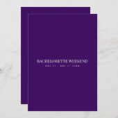 Skriptweiße und Lila Bachelorette-Wochenendkarte Einladung (Vorne/Hinten)