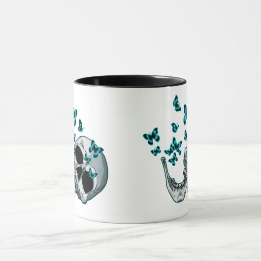 Skull and Blue Butterflies Mug Tasse (Zentrum)