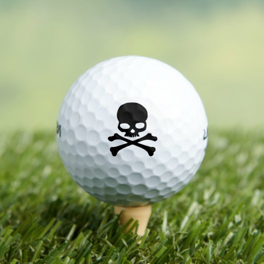 Skull and Crossbones Golf Balls Golfball (Insitu T-Shirt)