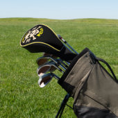 Skull and Crossbones Golf Head Cover (Treiber) Golf Headcover (In SItu)