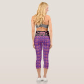 Skull and Crossbones  V2 Capri Leggings (Rückseite)