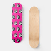 Skull and Crown Pattern Pink Skateboard (Vorderseite)