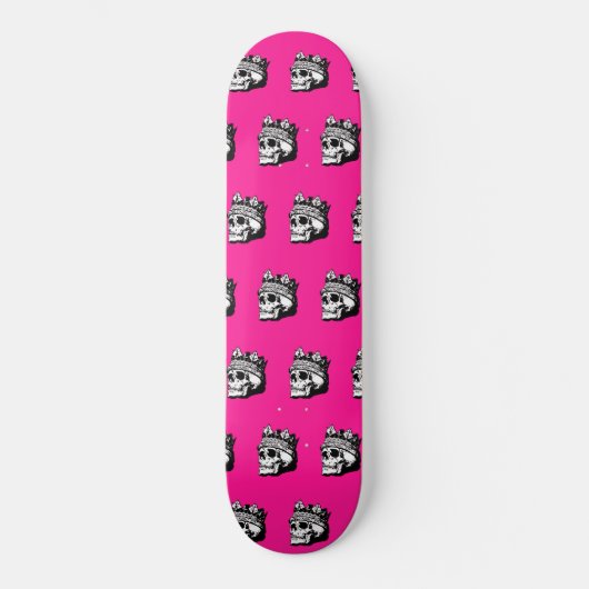Skull and Crown Pattern Pink Skateboard (Vorderseite)