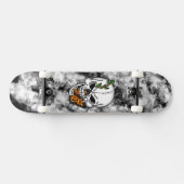 Skull and Monarch Butterfly Digitale Kunst Skateboard (Horizontal)