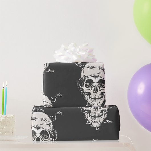 Skull Barbed Wire Geschenkpapier