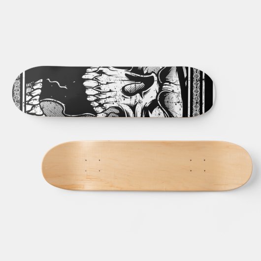 Skull Black and White Skateboard (Horizontal)