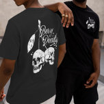 Skull Cherry Spooky und Sweet Gothic Halloween T-Shirt<br><div class="desc">Der edgy und humorvolle "Berry Deadly" Skull Cherry T - Shirt, die perfekte Ergänzung zu Ihrem gotischen Schrank in dieser wunderbaren Jahreszeit. Dieses einzigartige Schädel-Shirt zeichnet sich durch ein auffallendes Design aus, mit zwei Schädeln, die geschickt als Kirschen illustriert sind, begleitet von der witzigen Formulierung "Berry Deadly". Mit diesem einzigartigen...</div>