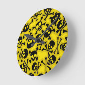 Skull & Crossbones Pattern Runde Wanduhr (Winkel)