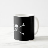 Skull & Crossbones Rebel Kaffeetasse (VorderseiteRechts)