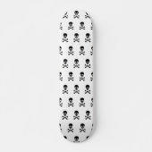 "Skull & Crossbones" Skateboard (Vorne)