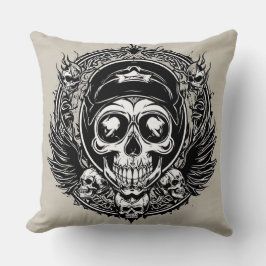 Skull-Design mit Flügeln und Symbolen Kissen