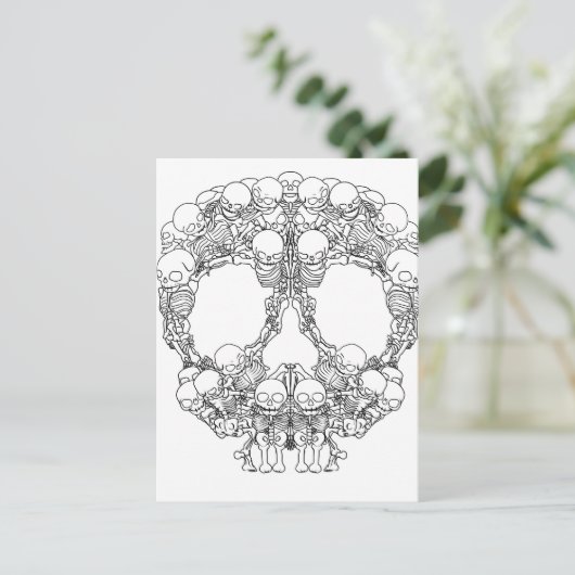 Skull Design - Pyramide der Schädel Postkarte (Stehend Vorderseite)