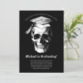 Skull Gothic Graduation Party Radiology Einladung (Stehend Vorderseite)