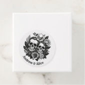 Skull-individuelle Name-T - Shirt Geschenkanhänger (Beispiel)