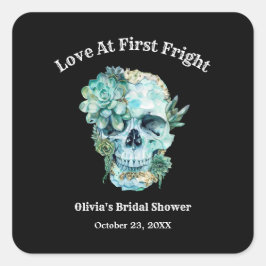 Skull-Liebe im First Fright Halloween-Brautparty Quadratischer Aufkleber