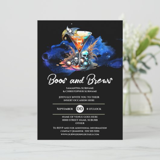 Skull martini verzaubert halloween gotisches Party Einladung (Stehend Vorderseite)