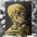 Skull mit brennender Zigarette von Vincent van Gog Puzzle<br><div class="desc">Skull with Burning Cigarette von Vincent van Gogh ist ein Vintager Post-Impressionismus der Kunst noch Leben Malerei. Ein Portrait über das Rauchen des menschlichen Skeletts. Ein tolles Bild für Raucher-Produkte. Rauchen tötet jedes Jahr 1000 Menschen, hilft jemandem, heute mit dem Rauchen aufzuhören. Ein tolles Bild für Halloween oder Día de...</div>