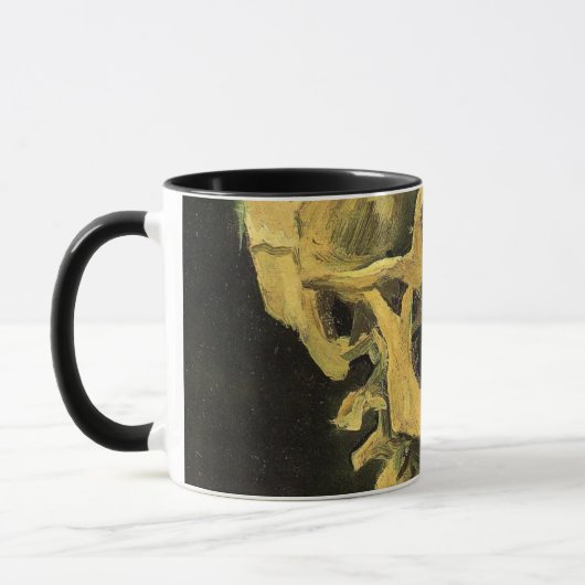 Skull mit brennender Zigarette von Vincent van Gog Tasse (Links)