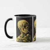 Skull mit brennender Zigarette von Vincent van Gog Tasse (Links)